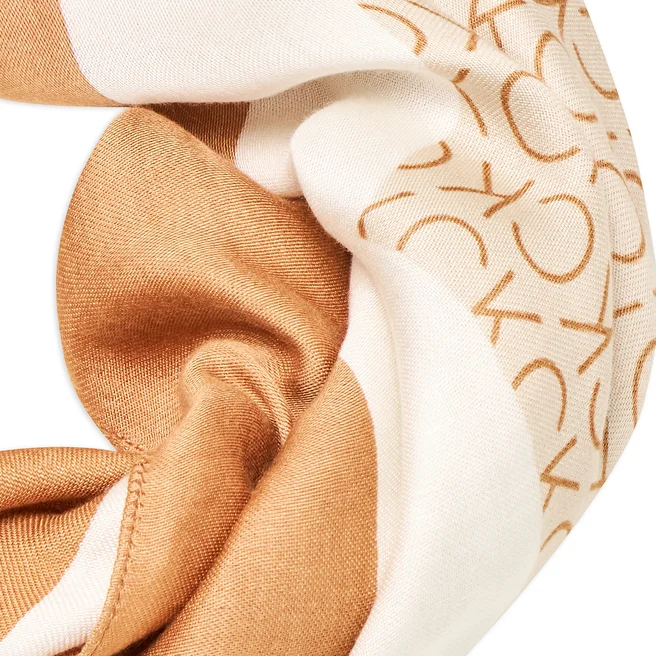 foulard-calvin-klein-logo-k60k610227-pea-8720107791046-(2)