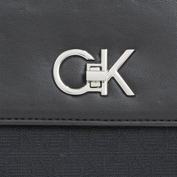 k60k611755-0gk-calvin-klein-women-re-lock-shoulder-bag-black-4