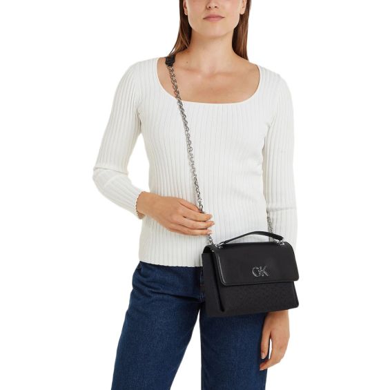 k60k611755-0gk-calvin-klein-women-re-lock-shoulder-bag-black-5