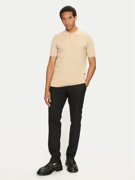 hugo-spodnie-materialowe-getlin243f2x-50519673-czarny-slim-fit-0000304024634-(1)