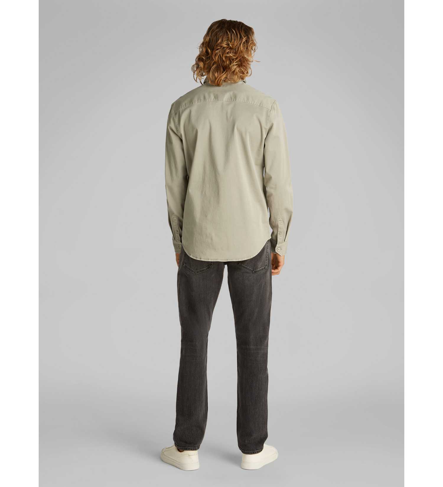 calvin-klein-jeans-garment-dye-cotton-twill-shirt-(1)