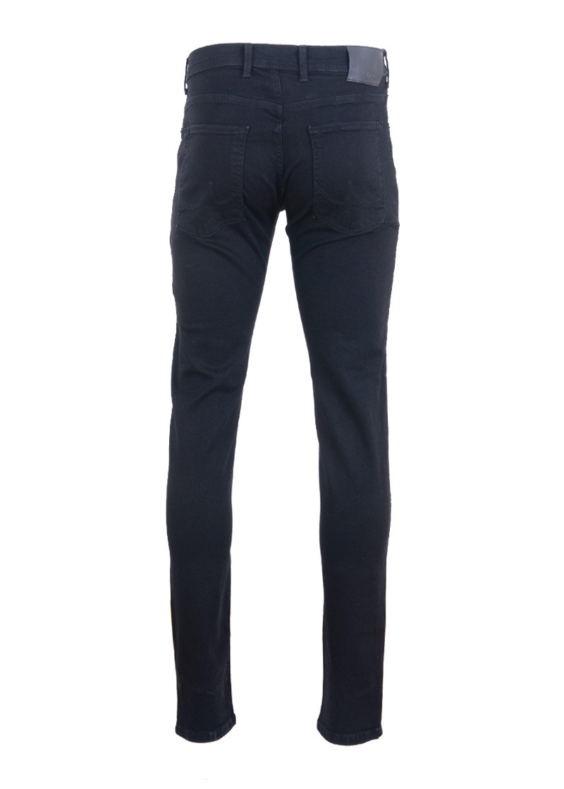 807702-200-BLACK-WASH-1-800-1120px
