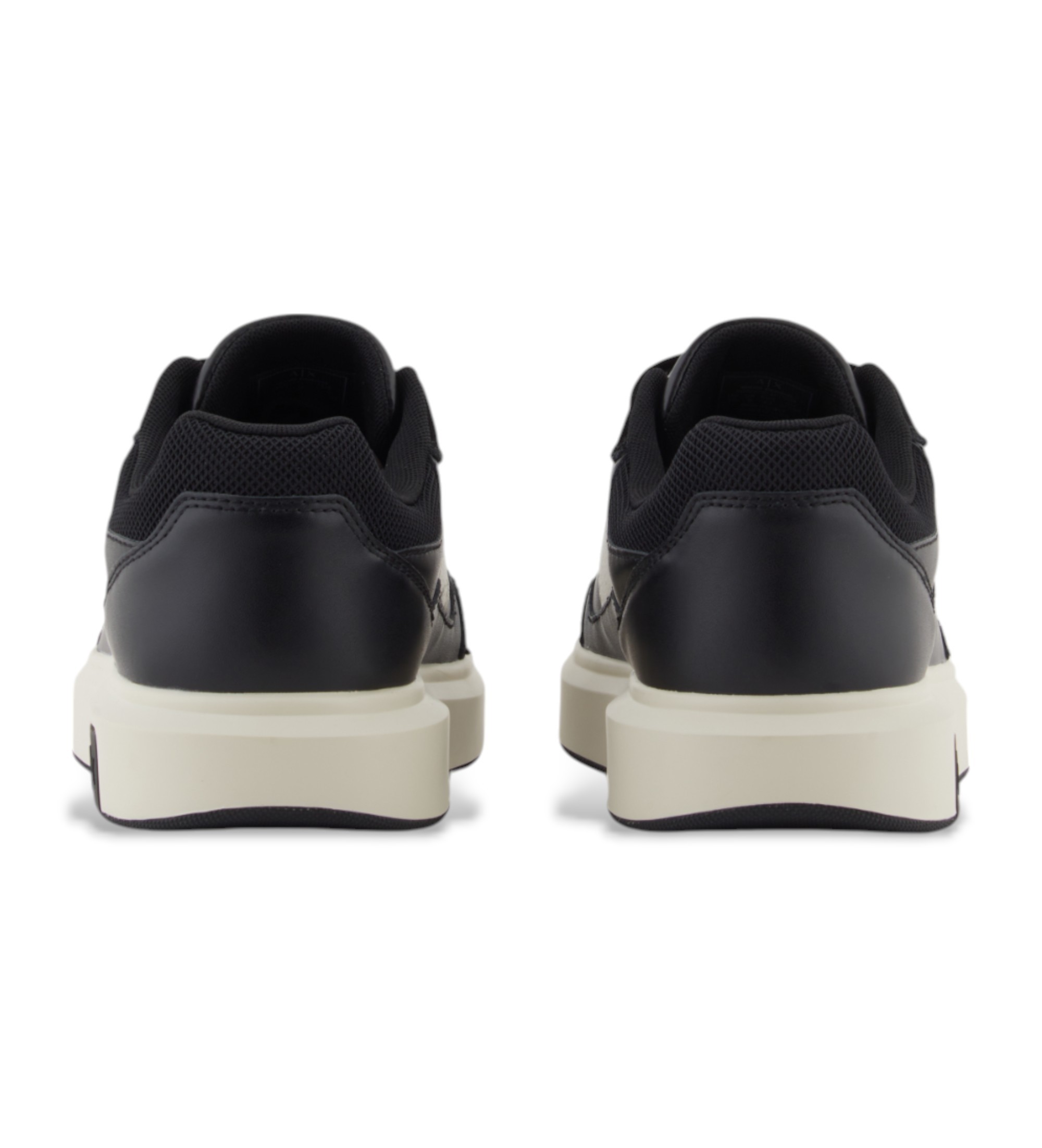 armani-exchange-sneaker-xm001720af17529mc024-3264222-c