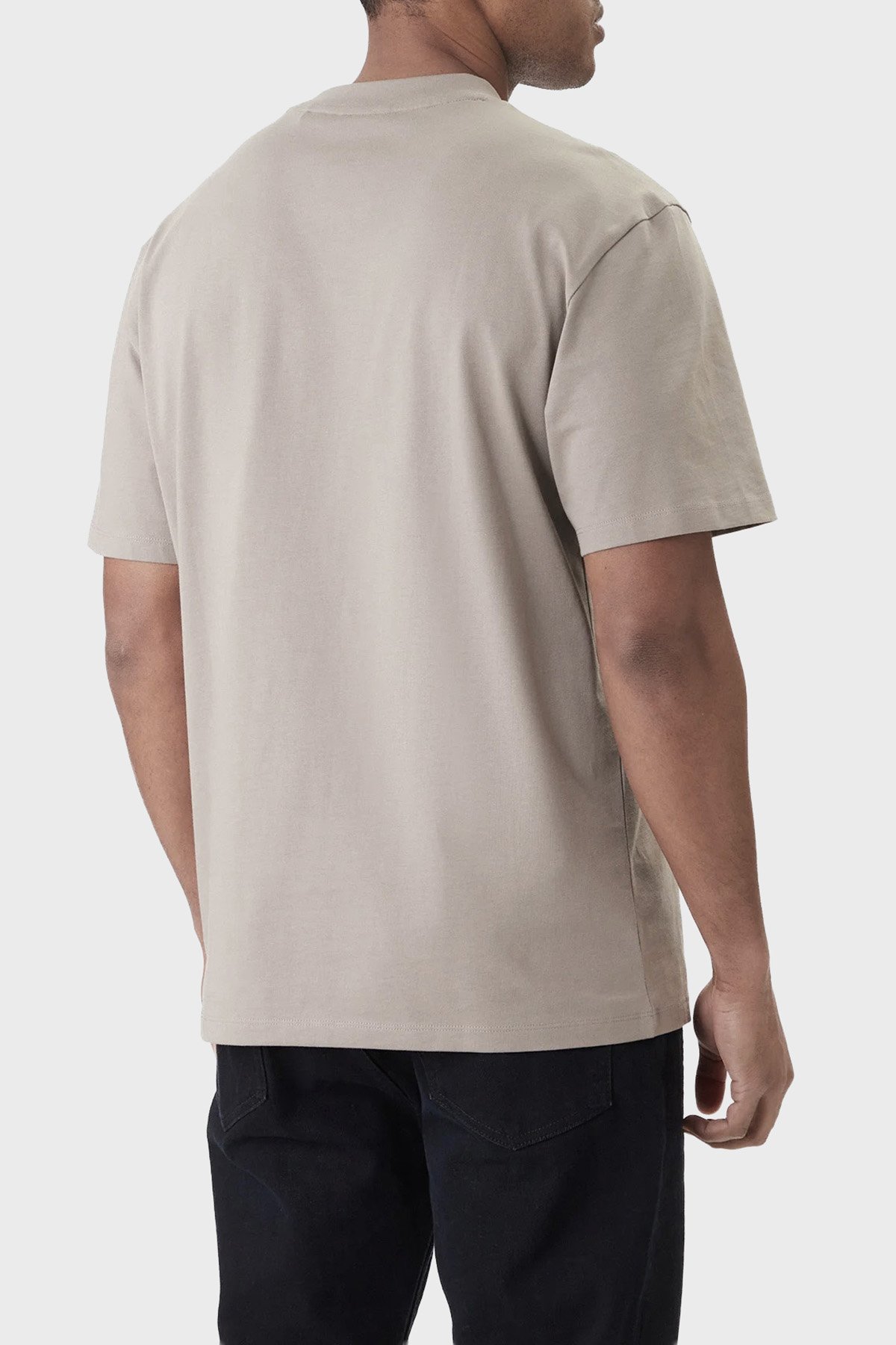 1200x1800-hugo-pamuklu-relaxed-fit-logolu-bisiklet-yaka-erkek-t-shirt-50557445-237-bej-3194681-65-B
