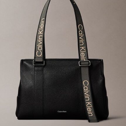 Calvin Klein – Crna ženska torba