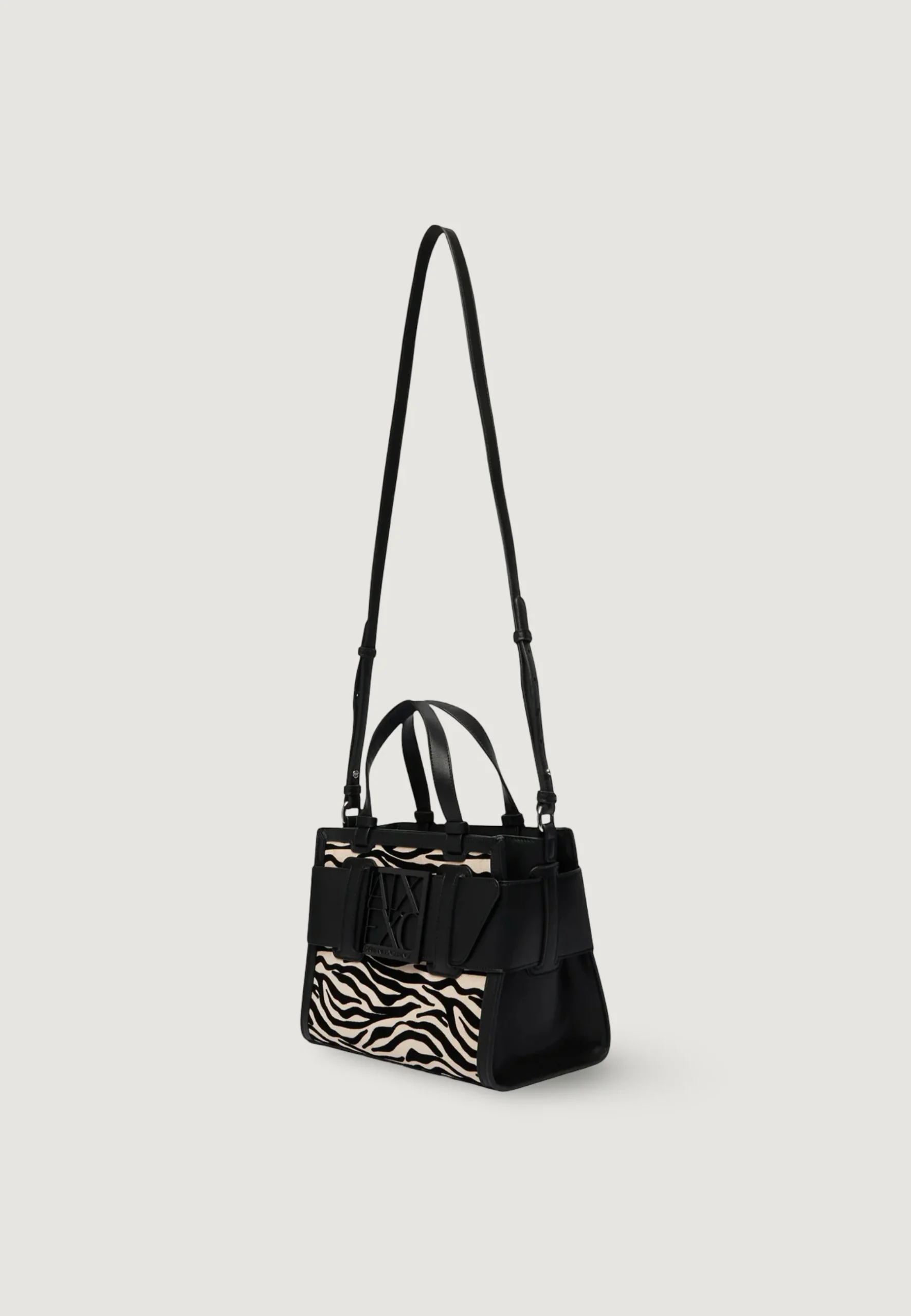 borse-medie-armani-exchange-nero-xw000392-af26445-1784542427-285-29