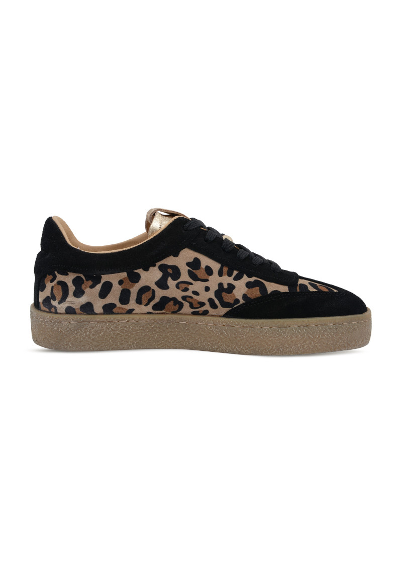 3017725-VITELLO-BLACK-LEO-CAMEL-2-800-1120px